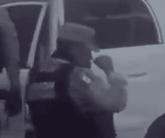 Captan en video a elementos de la GN inhalando droga Captan en video a elementos de la GN inhalando droga