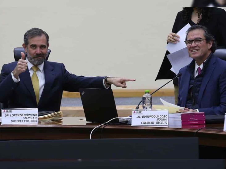 Urge INE a Segob publicar freno a funcionarios en elecciones Urge INE a Segob publicar freno a funcionarios en elecciones