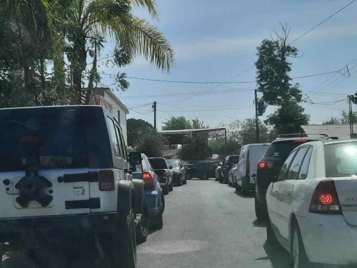 Pelea de padres provoca caos vial Pelea de padres provoca caos vial