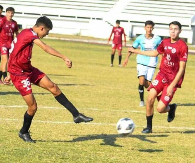 Acaricia Mineros la liguilla en Grupo 16