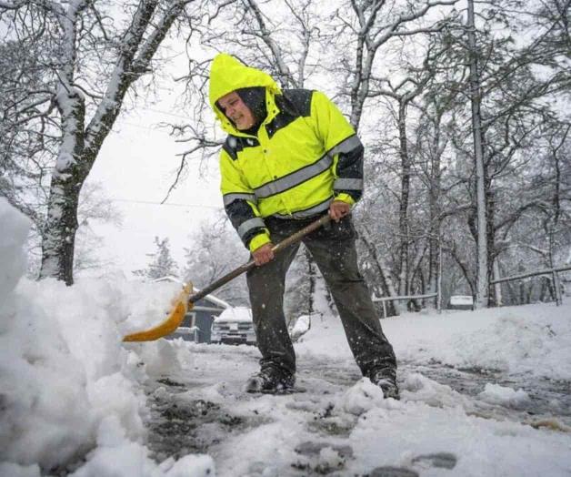 California recibe más nieve tras una sucesión de tormentas