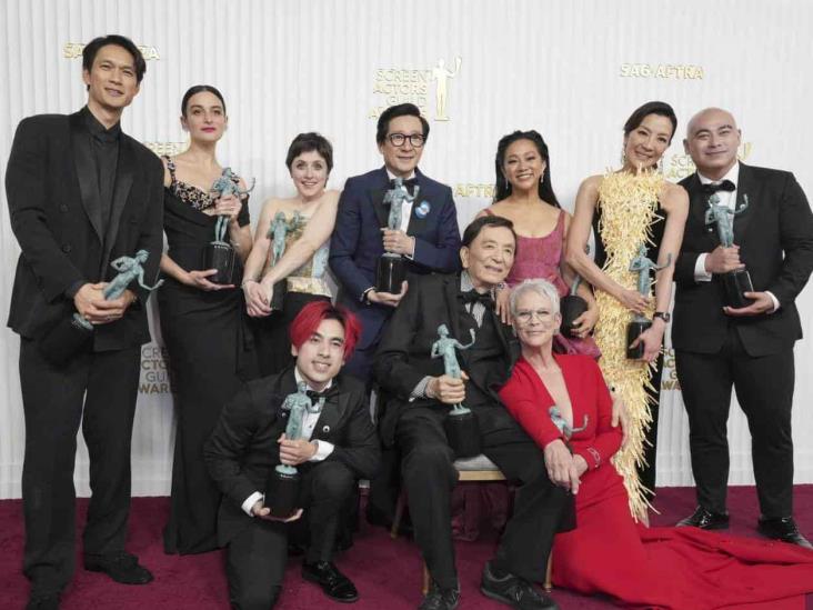 Pasa de improbable a favorita de los Oscar Pasa de improbable a favorita de los Oscar