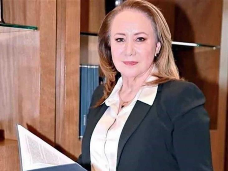 Se deslinda Complutense de tesis doctoral de Yasmín Esquivel Se deslinda Complutense de tesis doctoral de Yasmín Esquivel