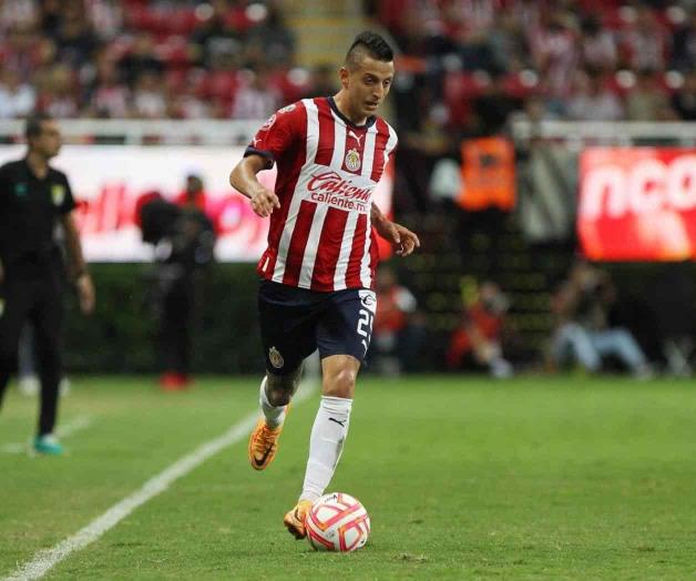 Narrador de TUDN explota por la convocatoria del Piojo Alvarado