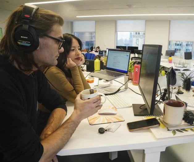 Apuestan a redes para enviar noticias a jóvenes