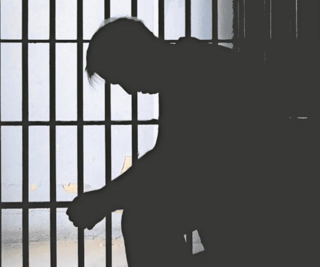 Dan 90 años de cárcel a hombre por abuso sexual contra menor