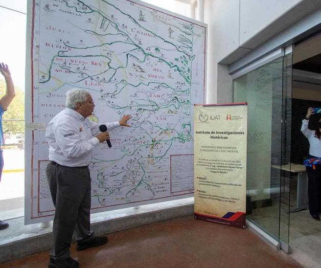 Abre UAT la exposición de la historia de Camargo