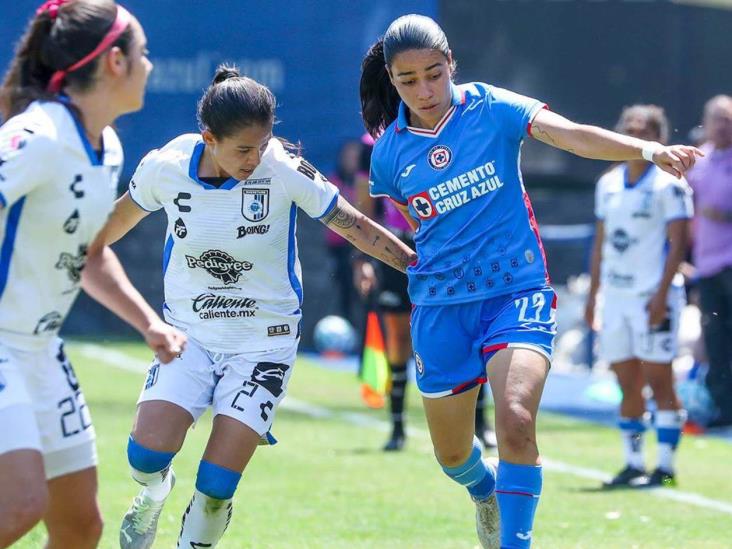 La Máquina femenil también ´cruzazulea´ La Máquina femenil también ´cruzazulea´