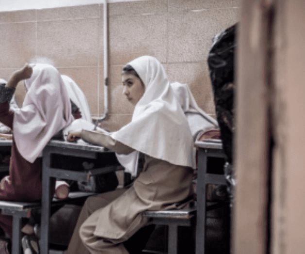 Crece la crisis por supuesto envenenamiento de niñas en Irán