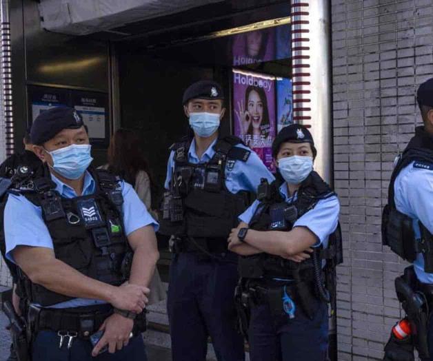 Policía de Hong Kong impide marcha de mujeres