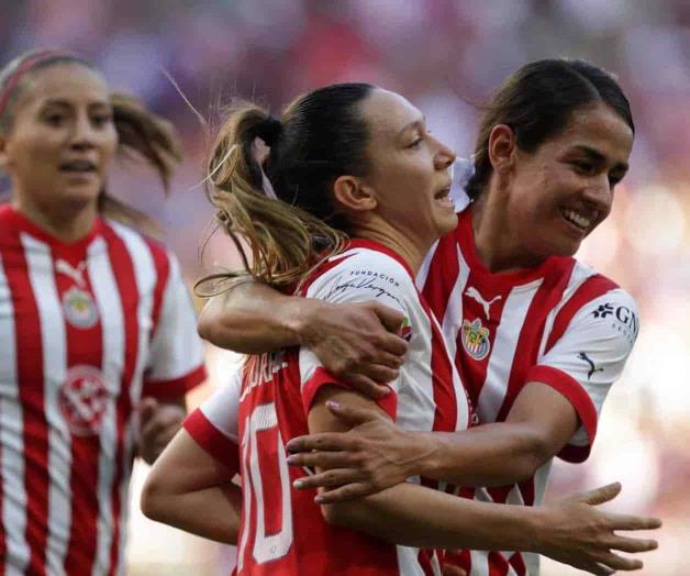 Chivas, letales en Clásico Tapatío femenil Chivas, letales en Clásico Tapatío femenil