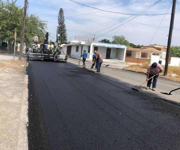 Termina reencarpetado de calle Benito Juárez Termina reencarpetado de calle Benito Juárez