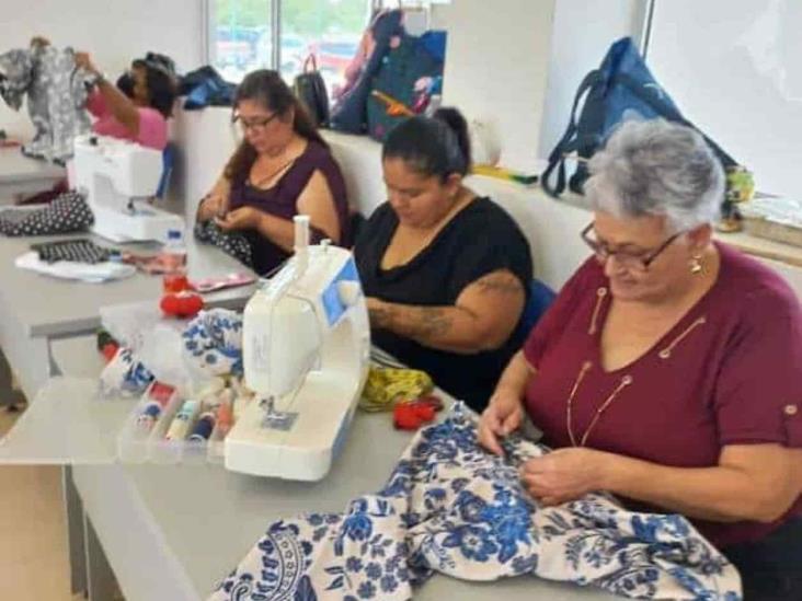 Inician cursos de modista y costura Inician cursos de modista y costura