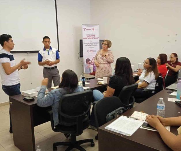 Inician talleres para lenguaje de señas