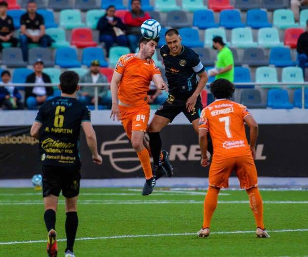 Despluma La Paz al Correcaminos