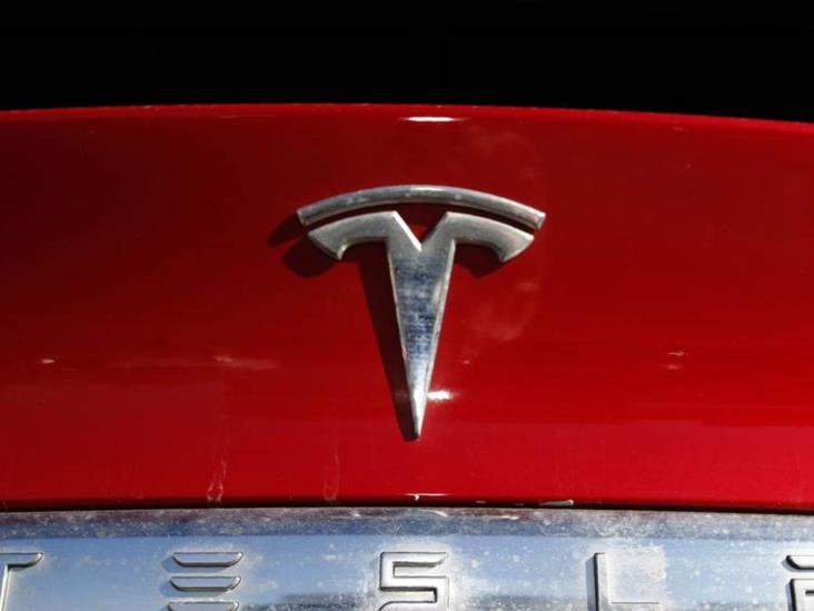 EEUU: Piloto automático de un Tesla habría causado accidente EEUU: Piloto automático de un Tesla habría causado accidente