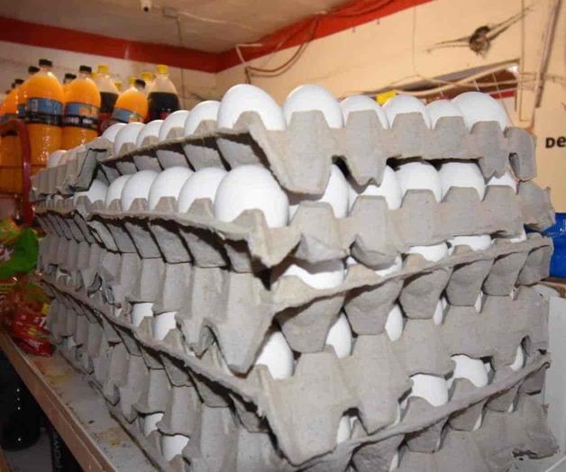 Llega el huevo a los 130 pesos
