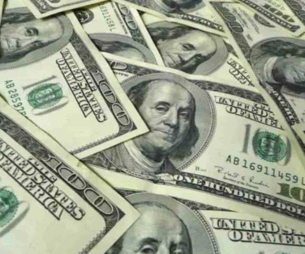 Superpeso perfora las 17.90 unidades