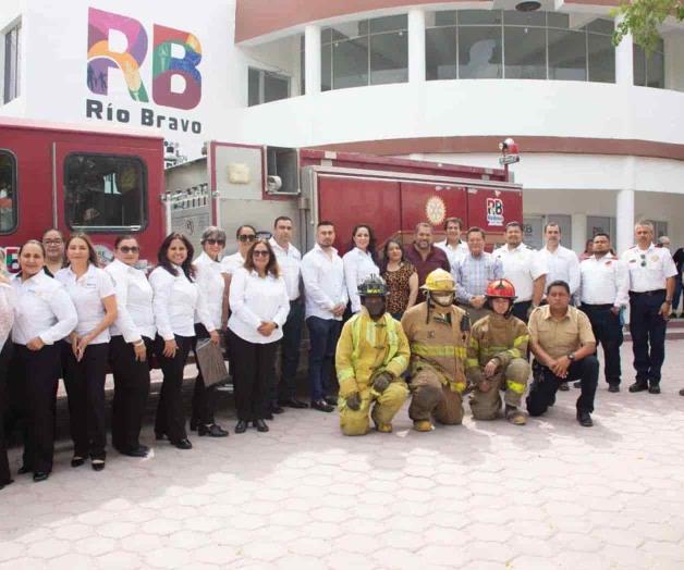 Dotan de otro camión de Bomberos a la Villa