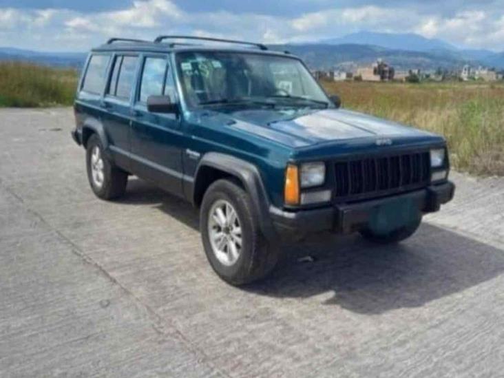 Roban camioneta en Miguel Alemán Roban camioneta en Miguel Alemán