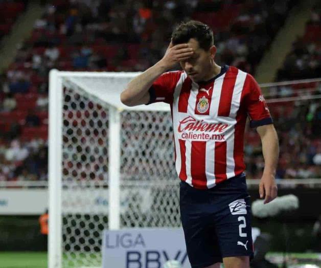 Chivas con las manos vacías