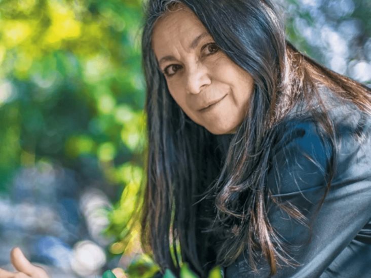 Carmen Boullosa recibe el FILEY y celebra la nueva ola de escritoras Carmen Boullosa recibe el FILEY y celebra la nueva ola de escritoras
