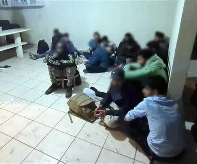 Rescatan a 54 migrantes secuestrados en Sonora