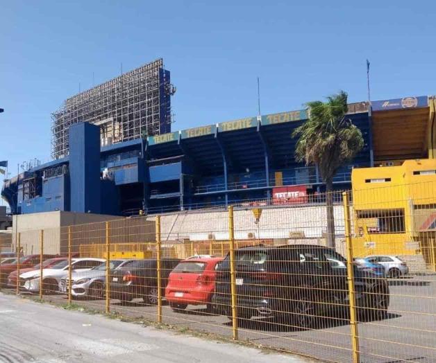 Y tras derrota, larga charla en el Uni