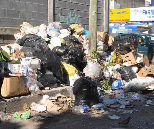 Multarán a quien tire basura en los lugares prohibidos