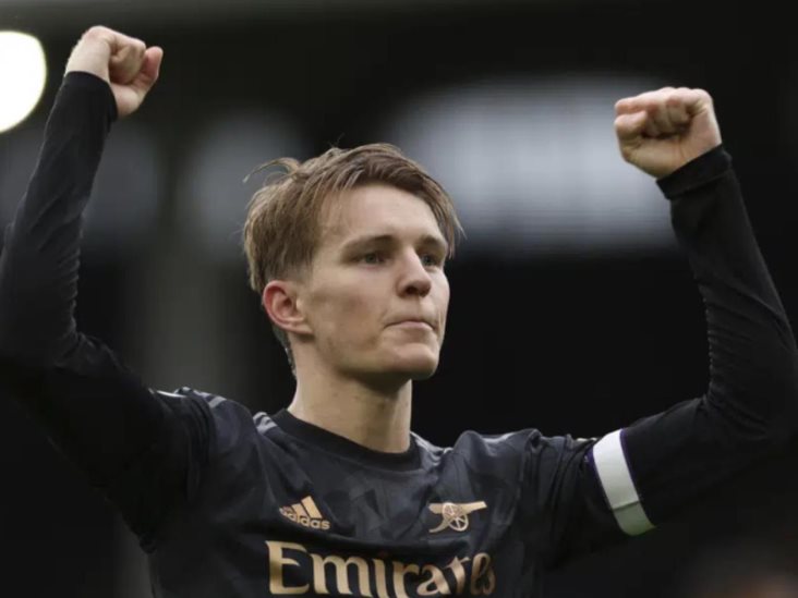 No suelta Arsenal la cima de la Premier League No suelta Arsenal la cima de la Premier League