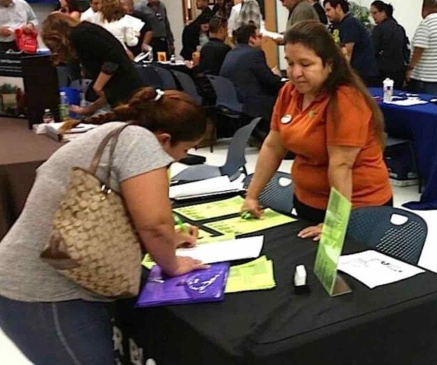 Regresa la Feria Nacional del Empleo de las Mujeres