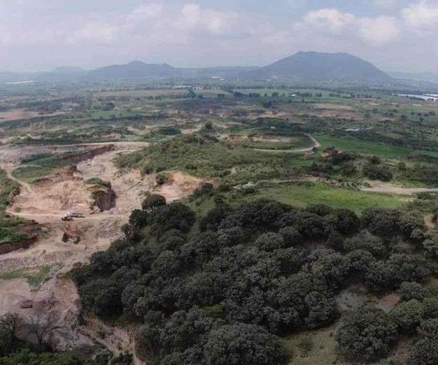 Llama Enrique Alfaro a denunciar daño ambiental