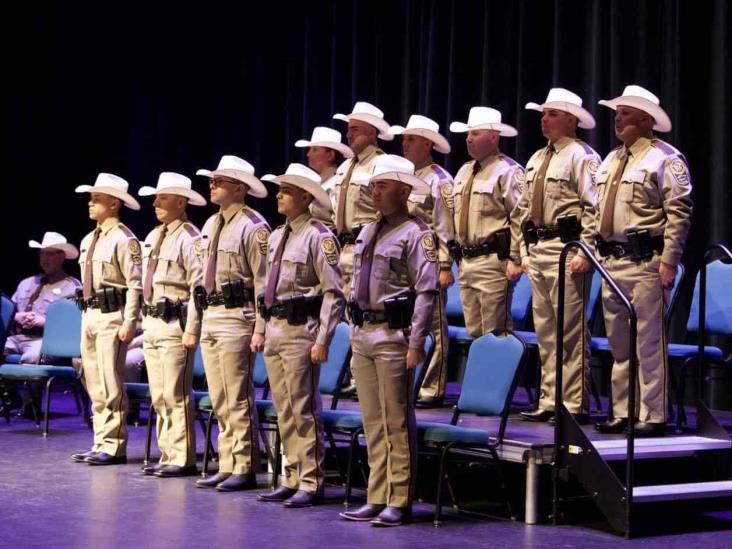 Gradúan nuevos oficiales de la Oficina del Sheriff Gradúan nuevos oficiales de la Oficina del Sheriff