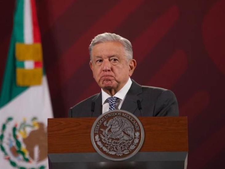 No es una dictadura, AMLO dice respetar manifestación de militares No es una dictadura, AMLO dice respetar manifestación de militares