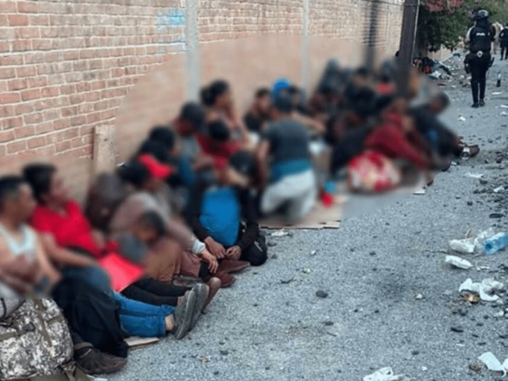 Rescatan a 71 migrantes que estaban en patio de empresa Ferromex Rescatan a 71 migrantes que estaban en patio de empresa Ferromex