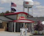 Tyson Foods cerrará 2 plantas y despedirá a 1,700 empleados