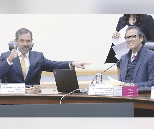 Reincorporan al INE a Edmundo Jacobo