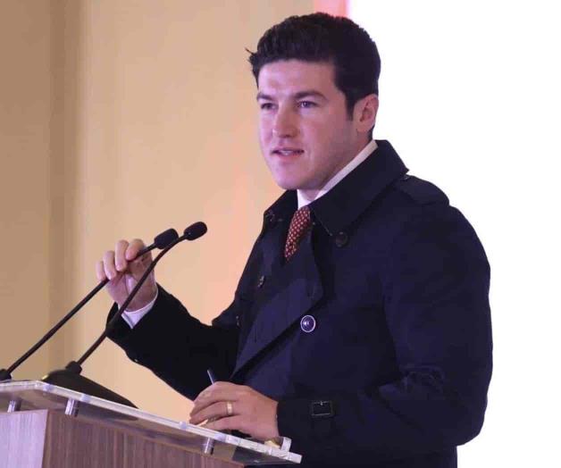 Plantea Samuel obra con deuda hasta por 11 mil mdp al año Plantea Samuel obra con deuda hasta por 11 mil mdp al año