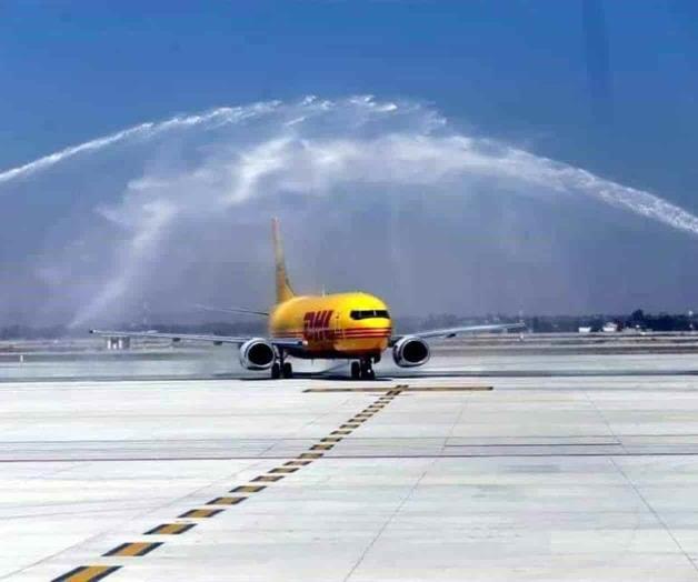 Aterriza carga  en AIFA, ¡va por tierra al AICM!