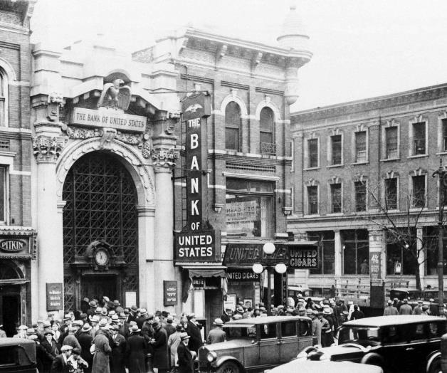 Oleada de retiros bancarios