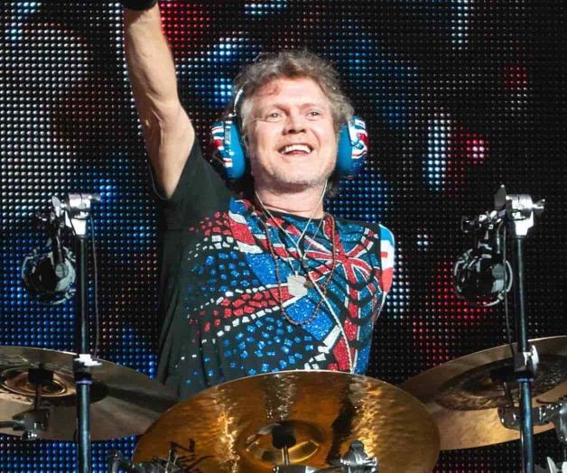 Atacan a baterista de Def Leppard