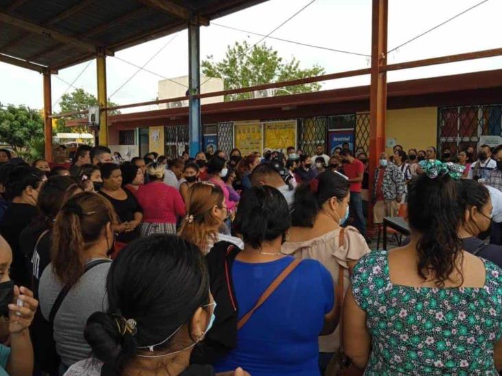 Estalla otro conflicto en escuela primaria Estalla otro conflicto en escuela primaria