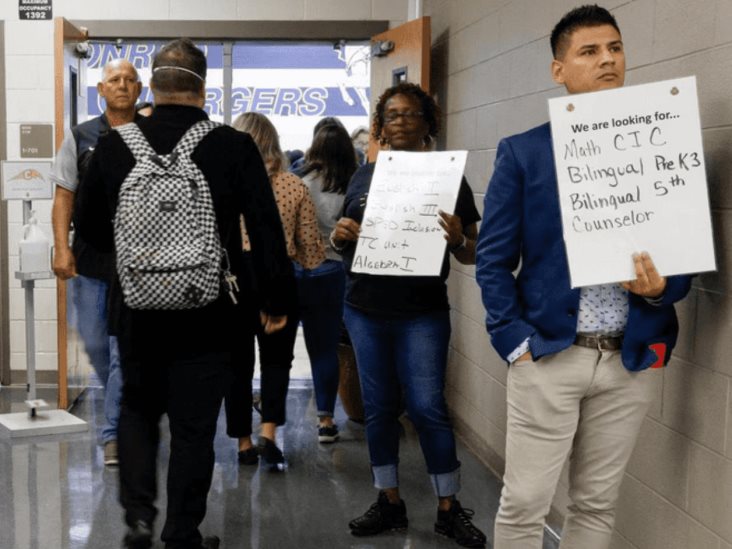Reemplazan junta escolar Reemplazan junta escolar