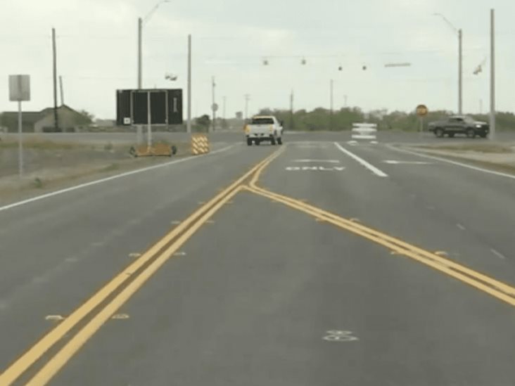 Abren al tráfico vial una nueva carretera Abren al tráfico vial una nueva carretera