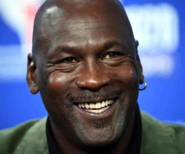 Pone Michael Jordan a la venta a los Hornets