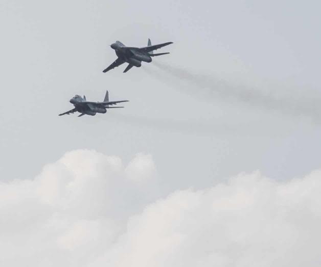 Eslovaquia cederá aviones de combate soviéticos a Ucrania