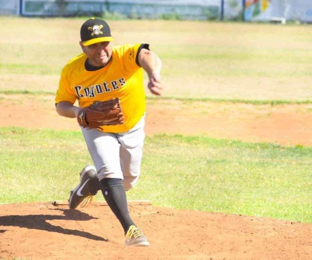 Avanzan Coyotes a la gran Final