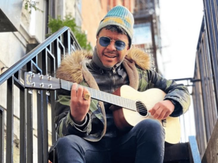 Kalimba se conmueve ante apoyo de fans durante show Kalimba se conmueve ante apoyo de fans durante show