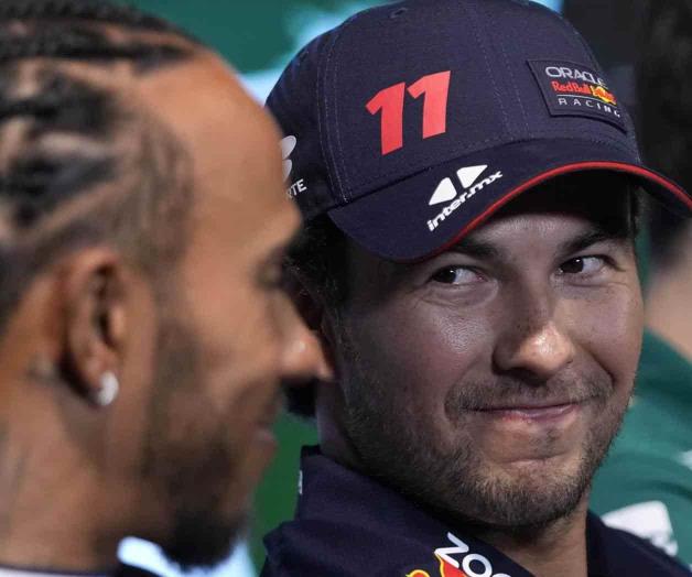 Batalla Checo Pérez con el auto