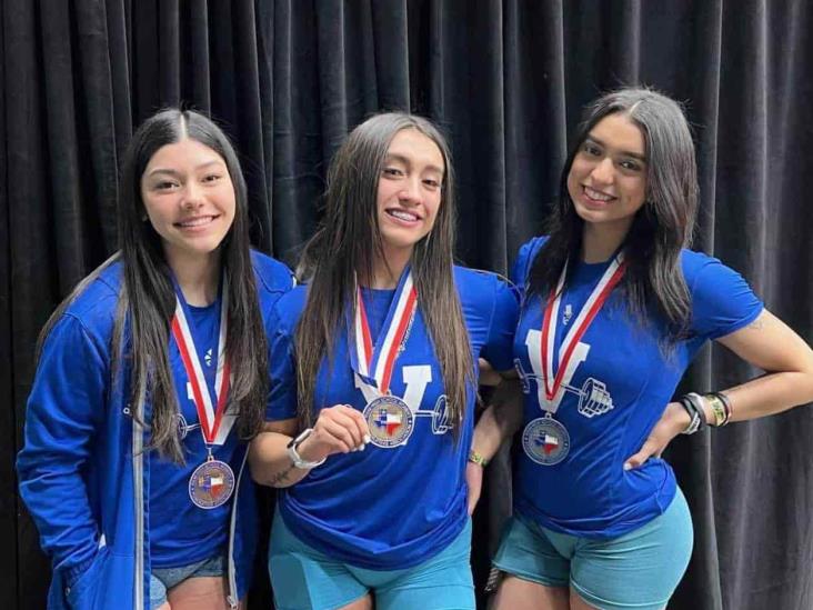 Otra levantadora de pesas ¡es campeona! Otra levantadora de pesas ¡es campeona!